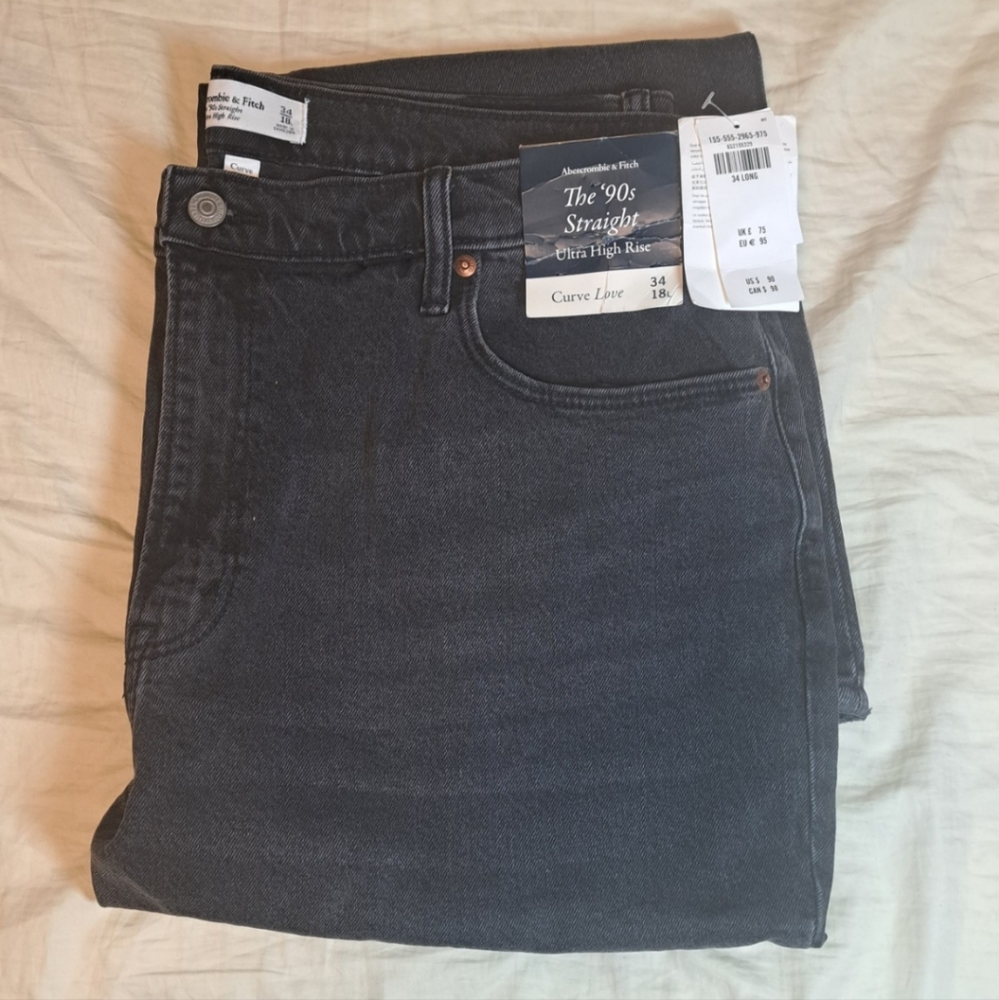 Curve Love 90s Ultra High Rise Straight Jeans